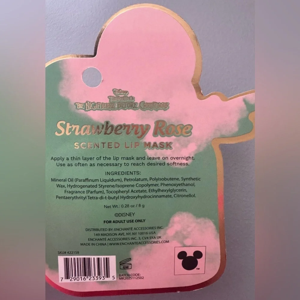 Disney Tim Burton’s nightmare before Christmas Strawberry Rose Scented Lip Mask